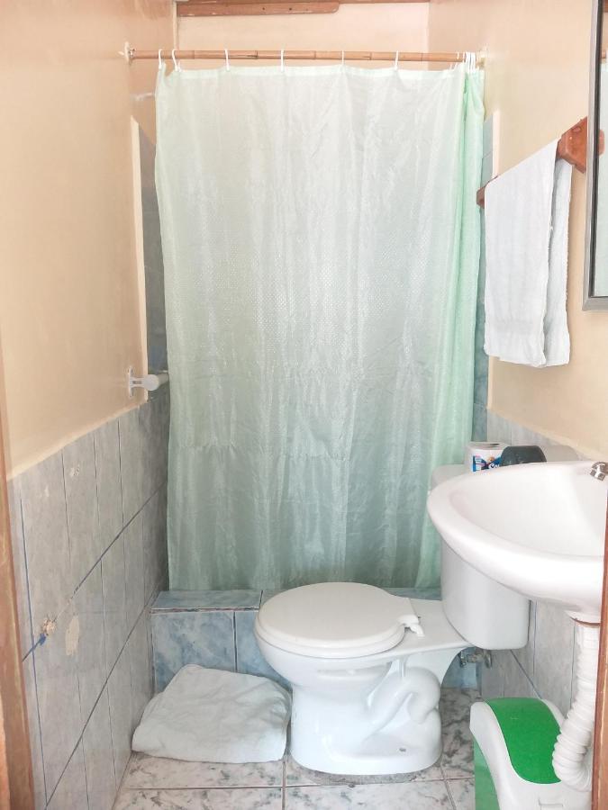 Hostal Miconia プエルトアヨラ エクステリア 写真