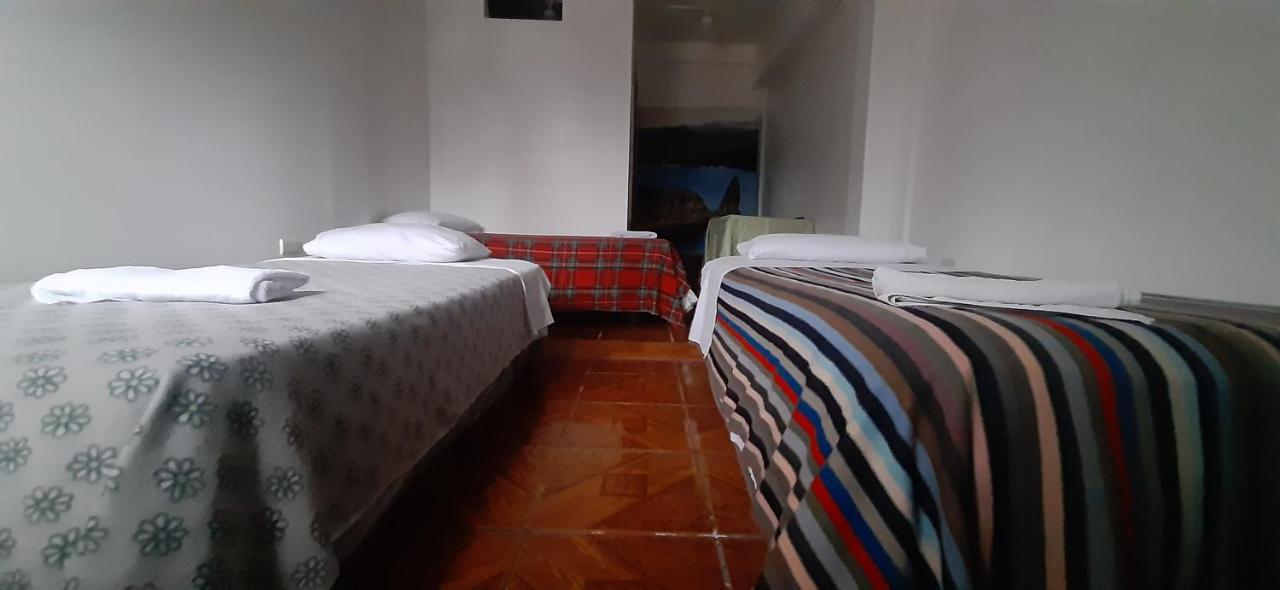 Hostal Miconia プエルトアヨラ エクステリア 写真