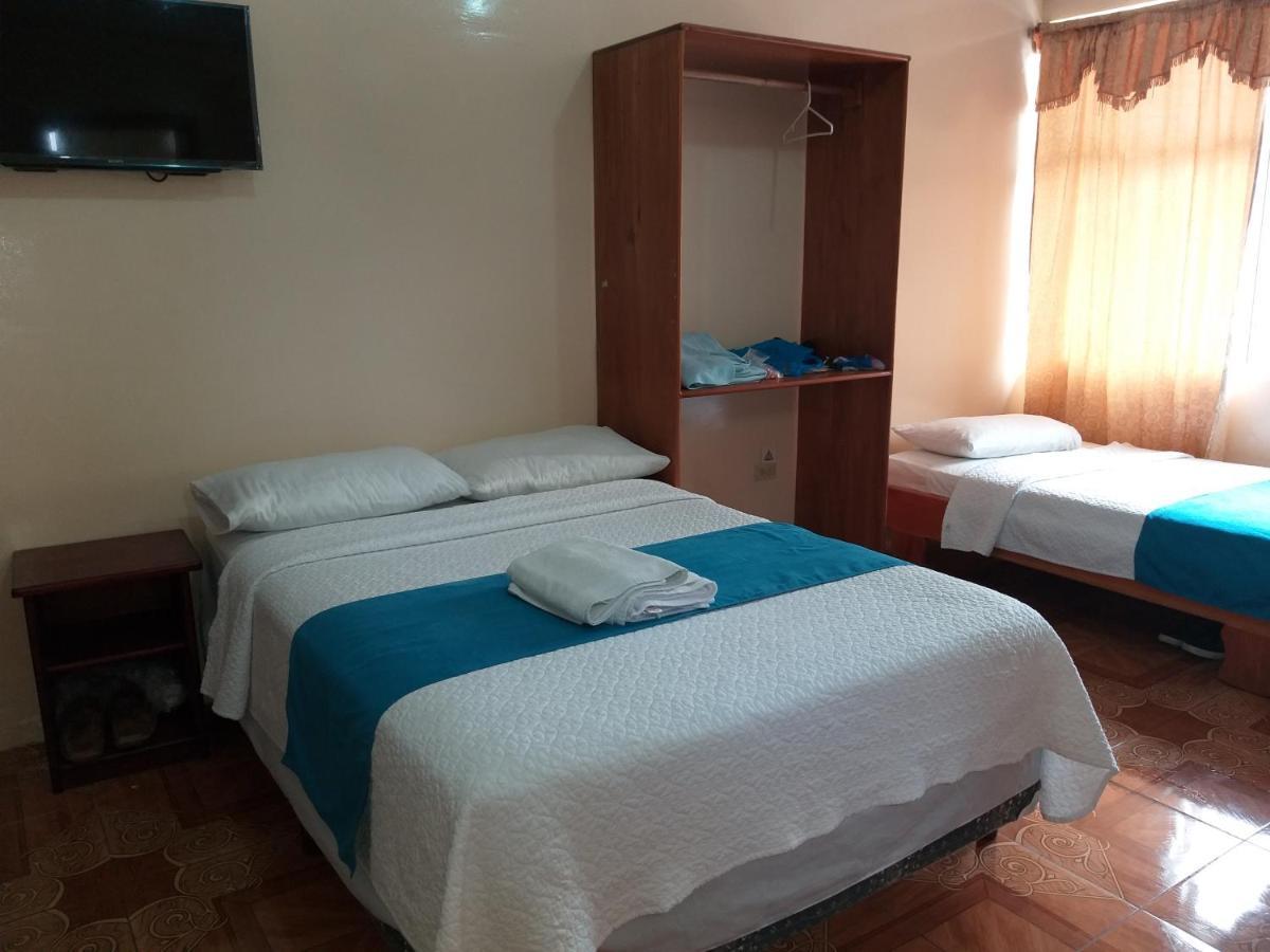 Hostal Miconia プエルトアヨラ エクステリア 写真
