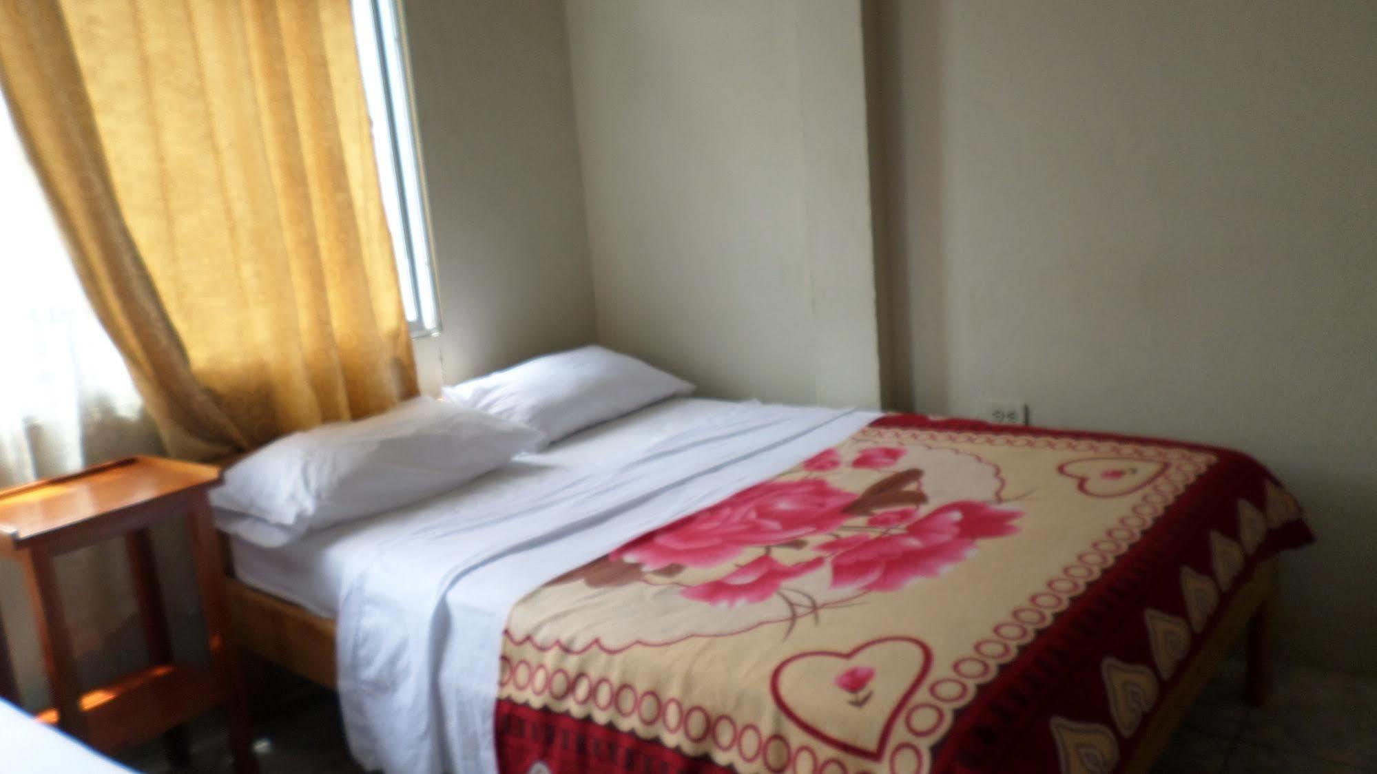 Hostal Miconia プエルトアヨラ エクステリア 写真